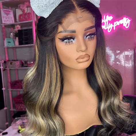 Happy Dollz - Wig Install 😍 Blonde Strips Booking site https