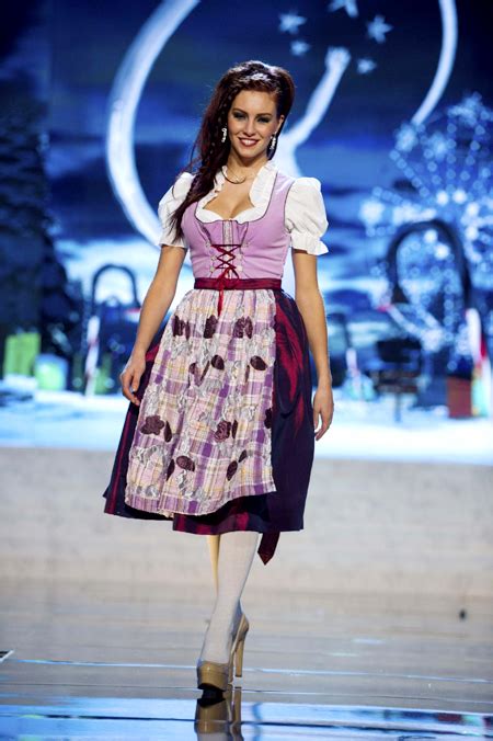 Naked Alicia Endemann Added 03 11 2017 By Shibbyman23