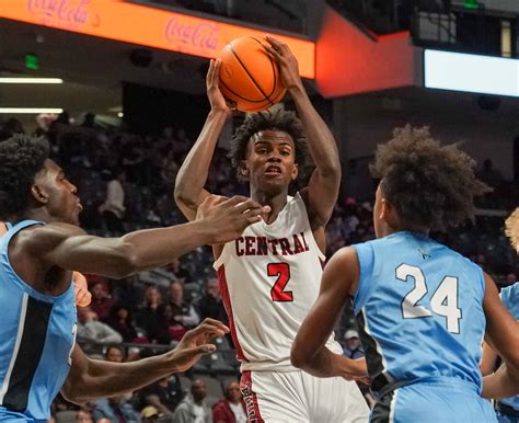 ‘An Unbelievable Player’: Central’s Jacoby Hill Leads Victory Over