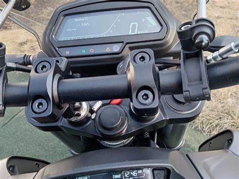 Купить б у Bajaj Dominar инжектор передач в Тольятти чёрный naked bike года по цене