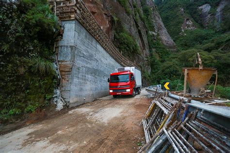 Tráfego na Serra do Corvo Branco é liberado como alternativa à Serra do