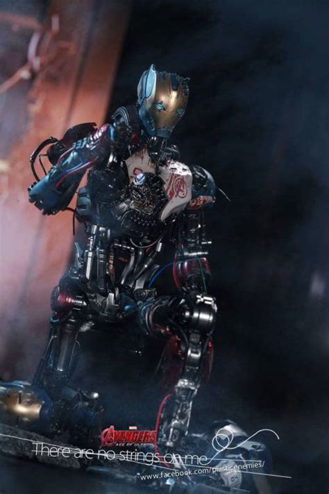 Toysandstuff Final Product Photos Of The Hot Toys Avengers Age