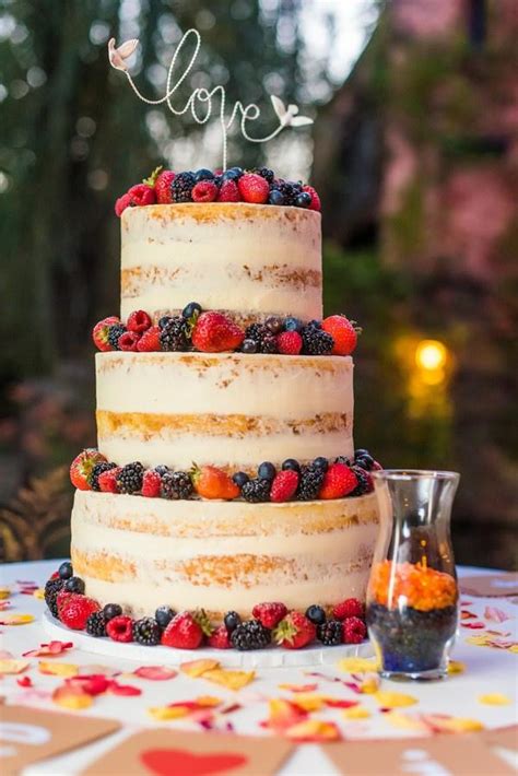 Naked Wedding Cakes That Are Better Without Frosting