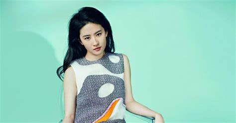 刘亦菲 Crystal Liu Yi Fei Beautiful Sexy