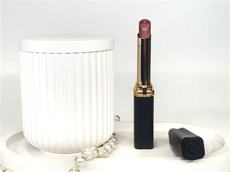 L Oreal Color Riche Intense Volume Matte 550 Le Nude Unapologetic Отзыв от AmiraT Косметиста