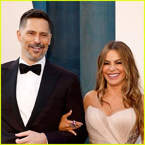 Sofia Vergara Shares Steamy Bikini Selfie While Celebrating Husband Joe Manganiellos Birthday