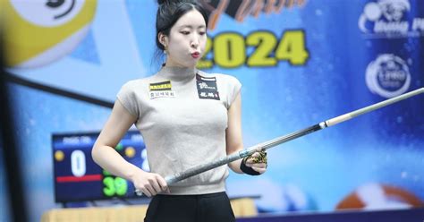 Hot girl Billiards Hàn Quốc vào tứ kết tranh ngôi vô địch với dàn hảo thủ Việt Nam tại Tour