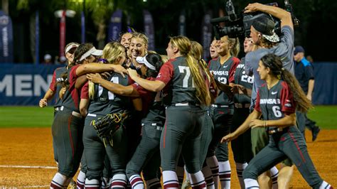 Arkansas softball vs. Missouri score, live updates from SEC Tournament