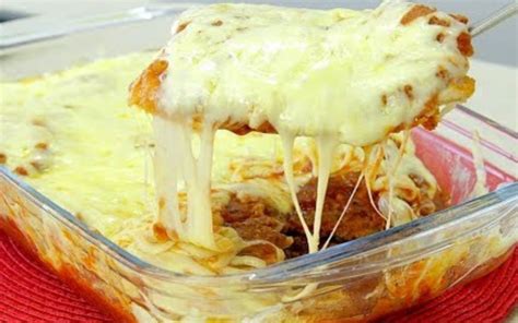 Receita Deliciosa Filé de Tilápia à Parmegiana Fácil Para o Almoço