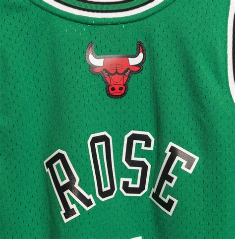 derrick rose chicago bulls jersey 3