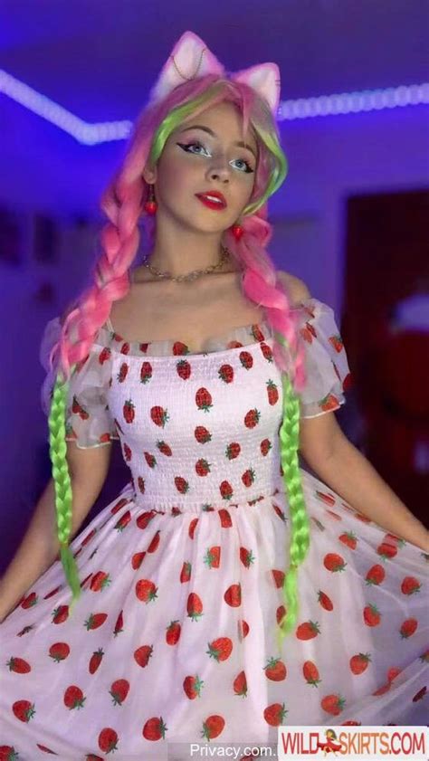 Laura Tsuki Nude Leaked Photos And Videos WildSkirts