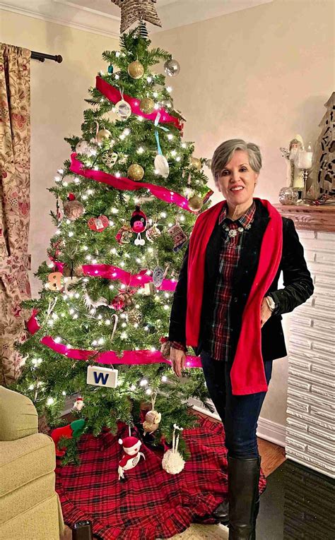 What to Wear to a Casual Winter Party - Dr. Julie