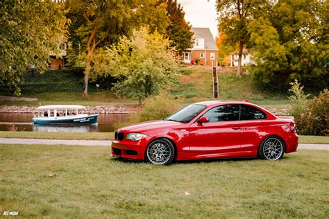 Bmw E82 Coupe 1 Series With 18 Arc 8 Wheels In Hyper Black