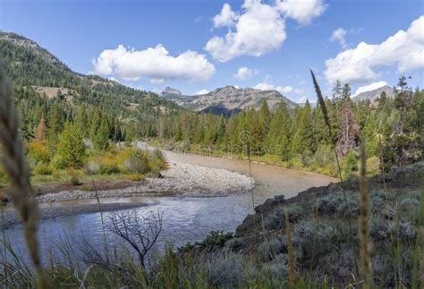 Shoshone River Makes an S-curve at the State Park in Cody Wyoming. You ...