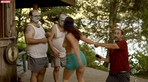 Les pêcheurs nude pics page