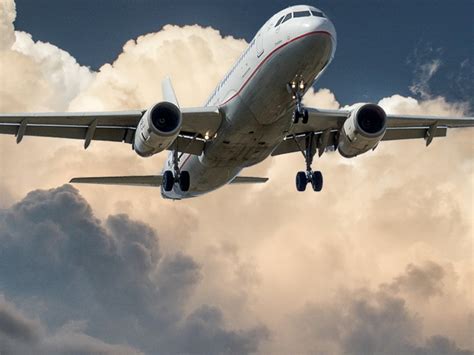 Downtown Mobile Hotel near Mobile Airport | Holiday Inn Mobile - Airport