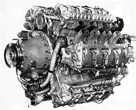 junkers jumo  aircraft engine  machine press