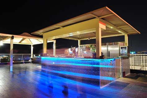 Sama Terrazza Rooftop Lounge At Park Inn By Radisson Muscat Haute