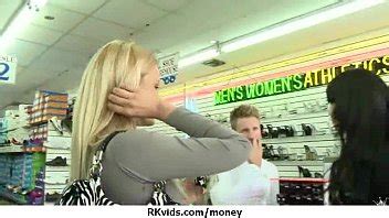 Amateur Has Sex For Some Quick Cash Xvideos