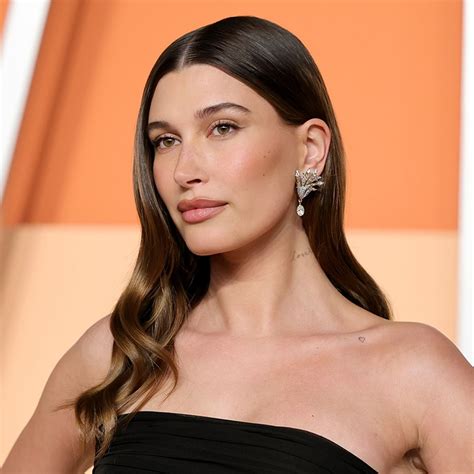 Los posados en bikini más espectaculares del verano