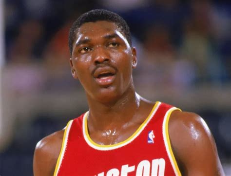 Hakeem Olajuwon Net worth, Age: Kids, Weight, Bio-Wiki, Wife 2024| The