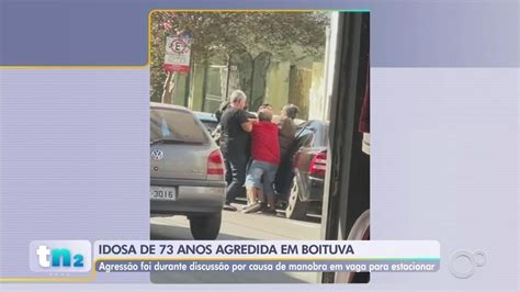 Mulheres que agrediram idosa em briga por vaga de estacionamento vão