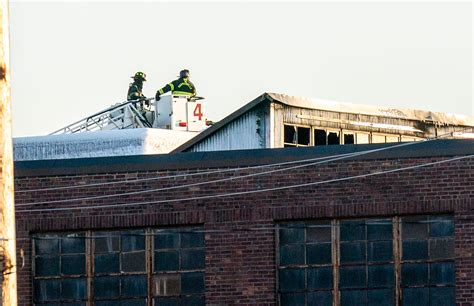Massive fire sweeps through Glenside warehouse; voluntary evacuation