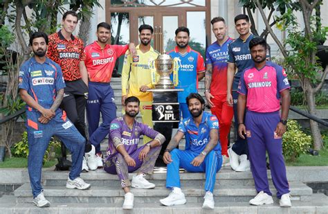 Captains of all IPL teams posing for group photograph. - Daily Excelsior