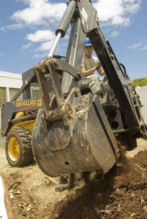 eHeavy Equipment Operators - THE #1 JOBS, TRAINING & NEWS SOURCE FOR