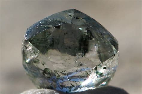 Diamant grau - schwarz - Erdschatz
