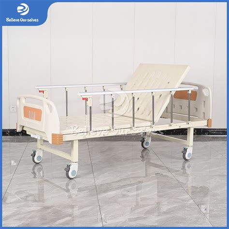 Huaren Hospital Furniture And Medical Equipment Wholesaler Patient Bed