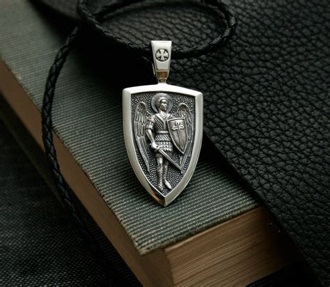 Срібний кулон-оберіг "Архангел Михаїл" - Dadiverin Jewelry