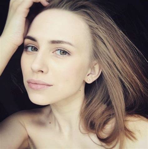 Обнажённая Яна Енжаева горячие интимные фото Yana Enzhaeva nude без цензуры слив фото и видео