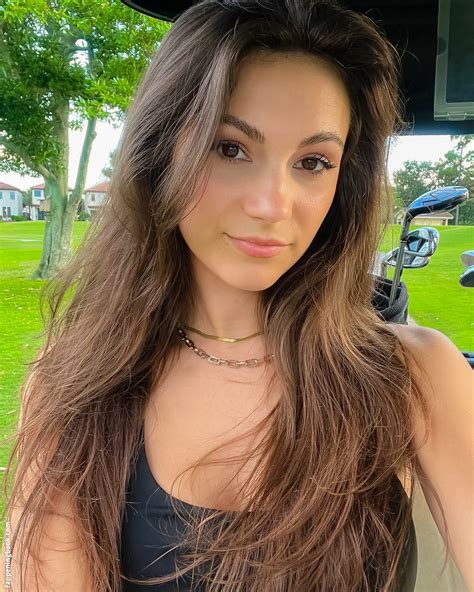 AlexiaRaye Alexiaskye Nude OnlyFans Leaks The Fappening Photo FappeningBook