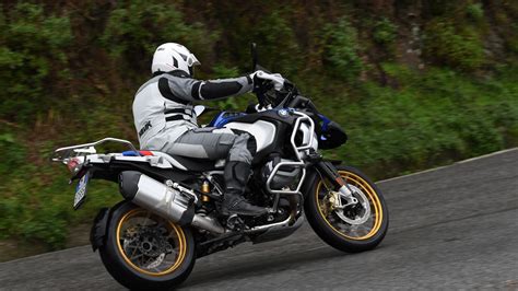 Prova Su Strada BMW R 1250 GS Adventure 2019 Pregi E Difetti Prezzo