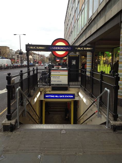 Public Transit Routes to Notting Hill Gate in London 29