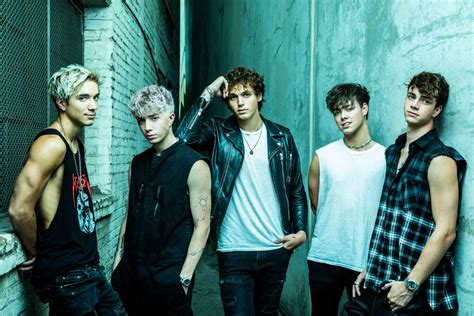 O grupo Why Don't We retorna com novo single "Fallin"