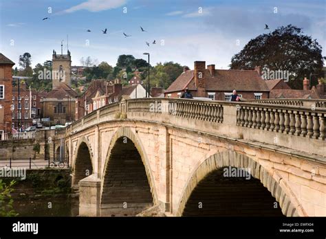 Uk England Worcestershire Bewdley Load Street Bridge Over River