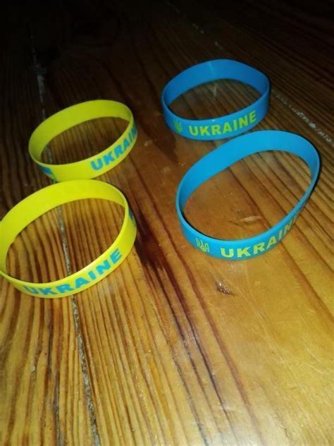 Силиконовый браслет украинская желто-голубые браслеты: цена 8 грн ...