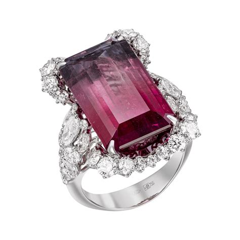 Розовые камни в ювелирных украшениях | Ювелирный дом Maxim Demidov