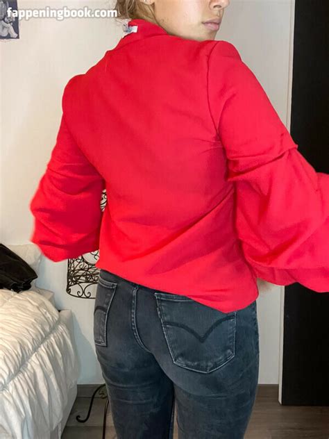 AlaiaJeanneau Alaïa Nude OnlyFans Leaks Fappening FappeningBook