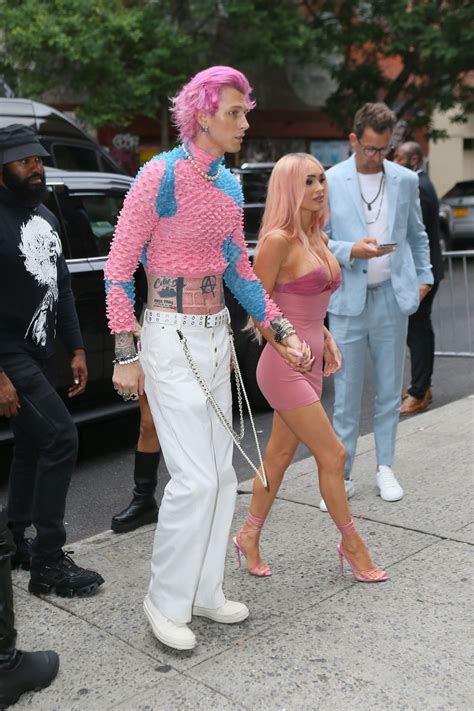 Megan Fox Looks Crazy Hot In Pink Mini Dress Photos The Fappening