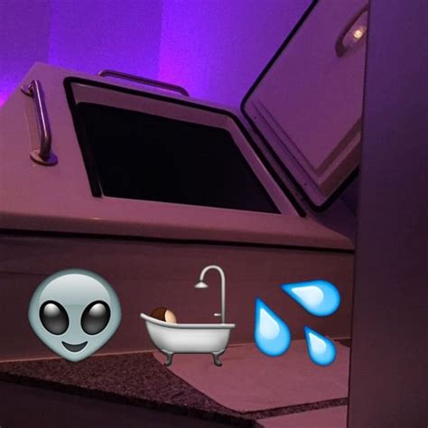 I Floated In A Sensory Deprivation Tank Completely Naked