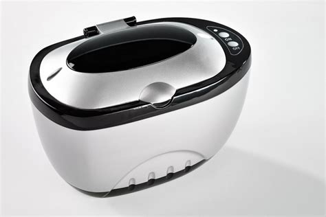 Ultraschall Reinigungsgerät - Brille & Schmuck Magazin