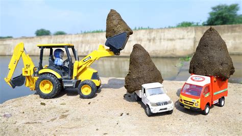 Bolero Pickup Accident Mud Pit Pulling Out JCB Jcb Loading Cow Potty