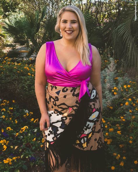 Sophie Turner Nude OnlyFans Leaks Fappening FappeningBook