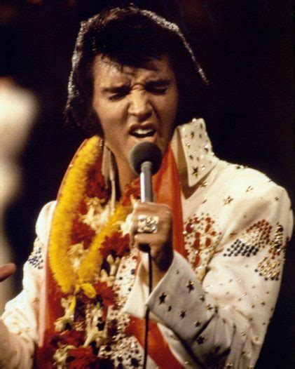 Elviss Last Concert In 1977—a Timeline Of What Occurred That Night On