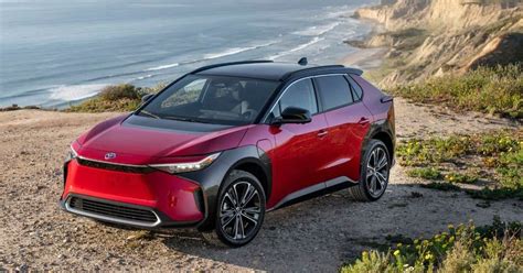 Toyota 下一代电动车技术曝光：10 分钟可完成 80 充电，最远续航超过 1500 Km。