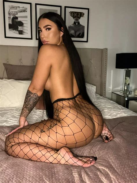 Tear Off My Fishnets Nudes Collegeamateurs Nude Pics Org