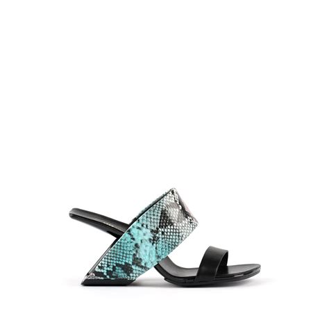 Women S United Nude Toe Loop Sandals Editorialist